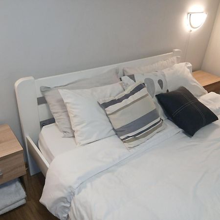 Skelnaia Apartment إلفيف المظهر الخارجي الصورة