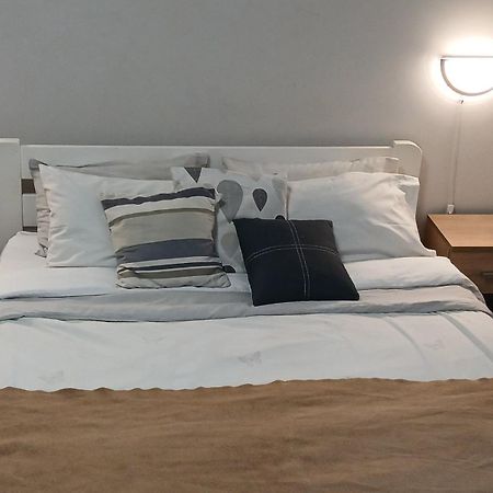 Skelnaia Apartment إلفيف المظهر الخارجي الصورة